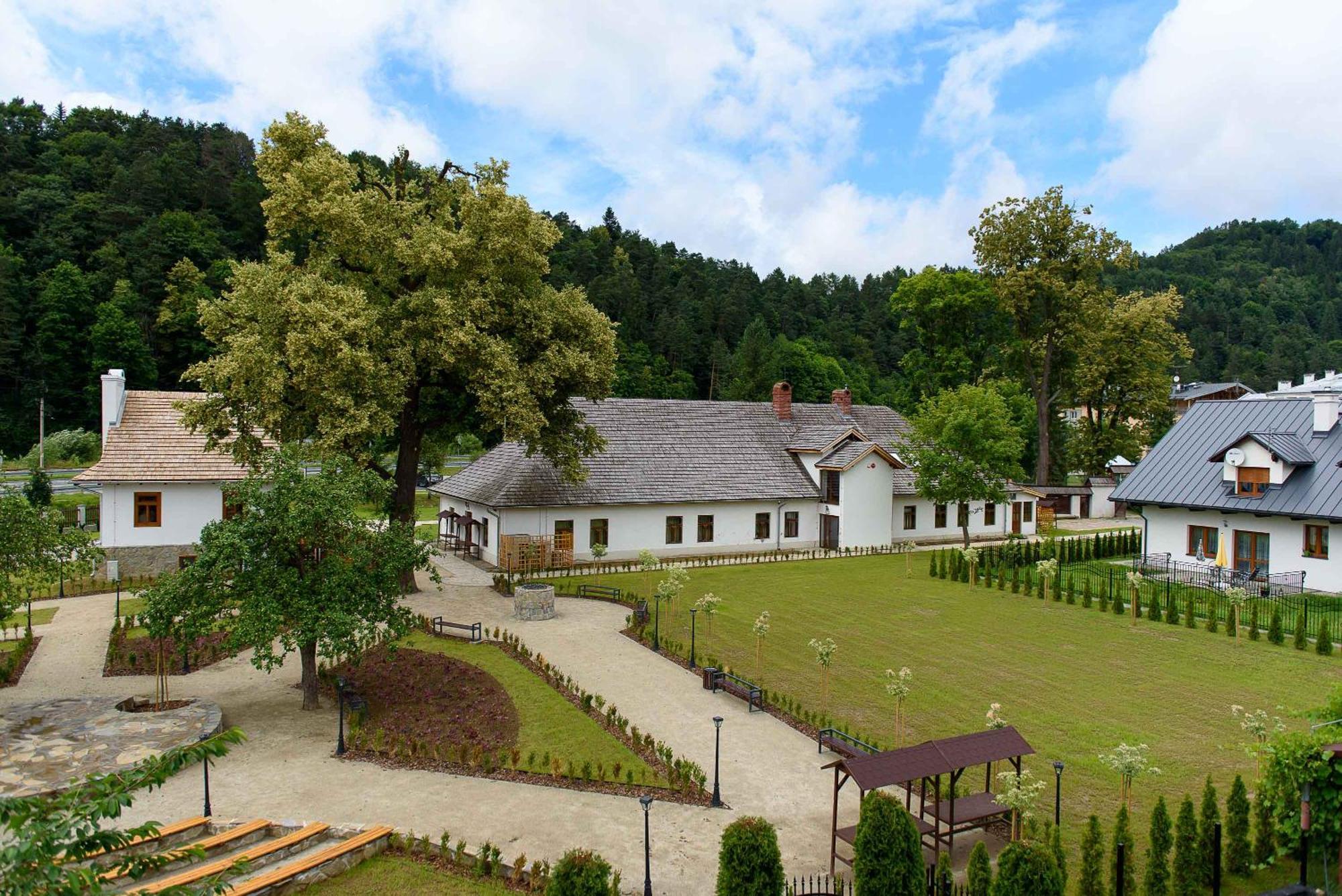 Villa Turris Apartamenty Przy Muszynskim Zamku Muszyna Exterior photo